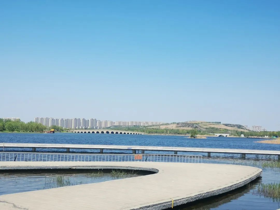 华山公园.jpg